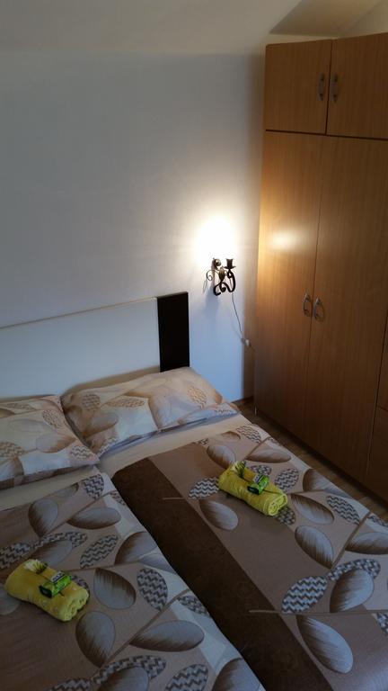 Holiday Home White House Sumartin Εξωτερικό φωτογραφία