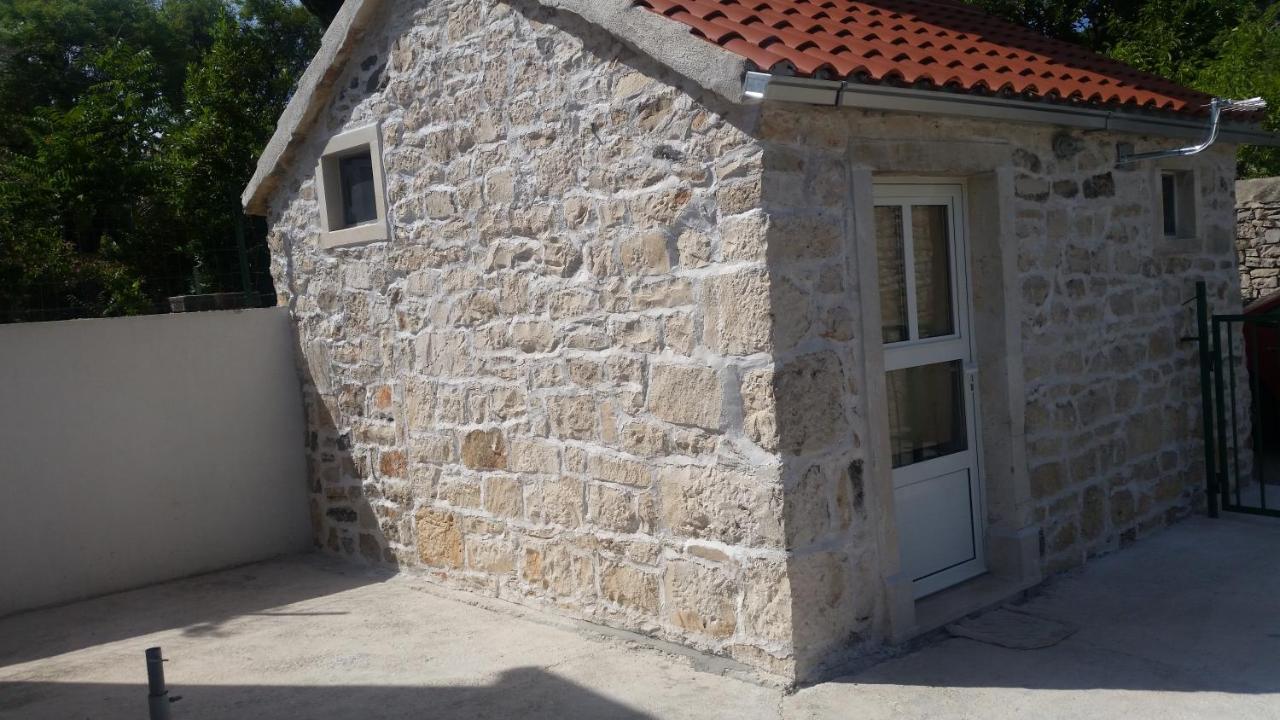Holiday Home White House Sumartin Εξωτερικό φωτογραφία